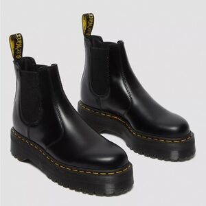 DR MARTIN 2976 SMOOTH LEATHER PLATFORM CHELSEA BOOTS
